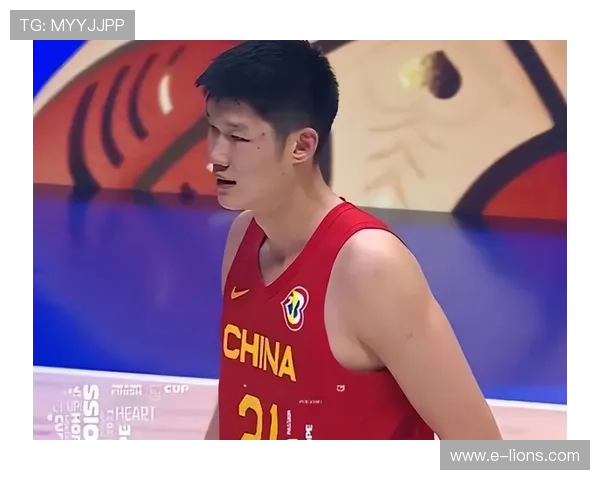 胡金秋20+12助力中国男篮逆转日本